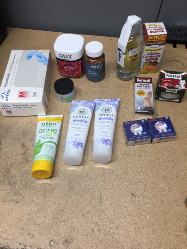 Photo 3 of ***NON-REFUNDABLE***
ASSORTED HEALTH AND BEAUTY PRODUCTS
VINYL GLOVES, VITAMIN D, MULTI VITAMIN, 2 HONEST LOTIONS, KERASAL INTENSIVE FOOT REPAIR, PRORASE CREAM