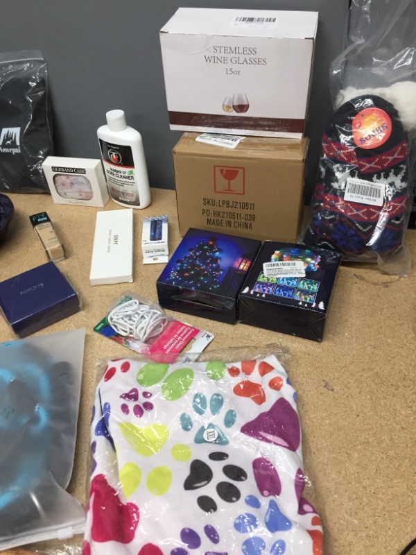 Photo 1 of ***NON-REFUNDABLE***
ASSORTED HOUSEHOLD ITEMS
COZY SOCKS, DOG SHIRT AND LEASH, PIE PAN, HUMIDIFER, FAIRY LIGHT