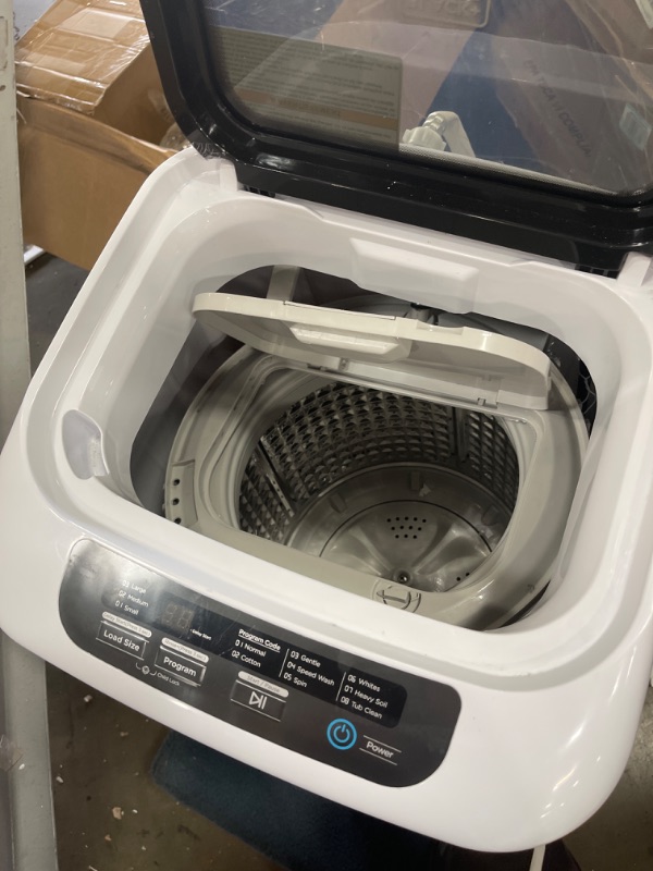 Photo 6 of ***TESTED, WORKS*** BLACK+DECKER BPWH84W Washer Portable Laundry, White, 0.84 Cu. Ft.
