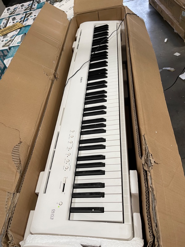 Photo 4 of ***TESTED, WORKS*** Kawai ES110W 88-Key Portable Digital Piano, White
