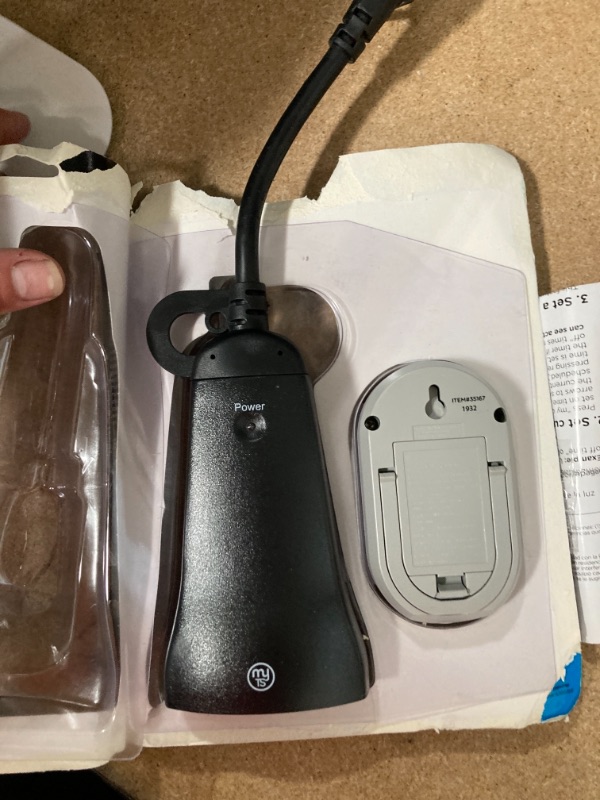 Photo 1 of myTouchSmart
Simple Set Indoor/Outdoor 2-Outlet Wireless Timer System