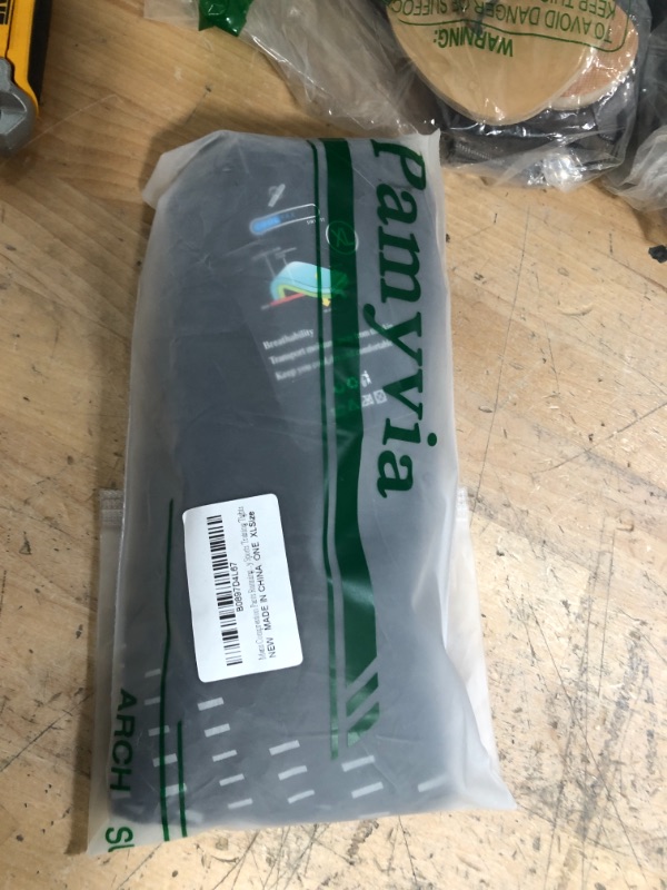 Photo 1 of CompressionZ Compression Pants Men Running Tights Base Layer Workout Leggings
SIZE: XL
