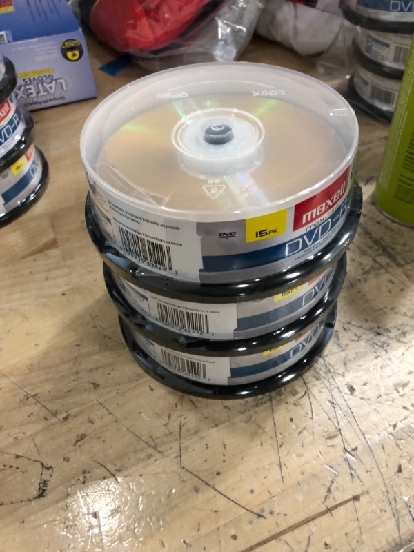 Photo 2 of 3 PACKS OF DVD-R Discs, 4.7GB, 16x, Spindle, Gold, 15/Pack
