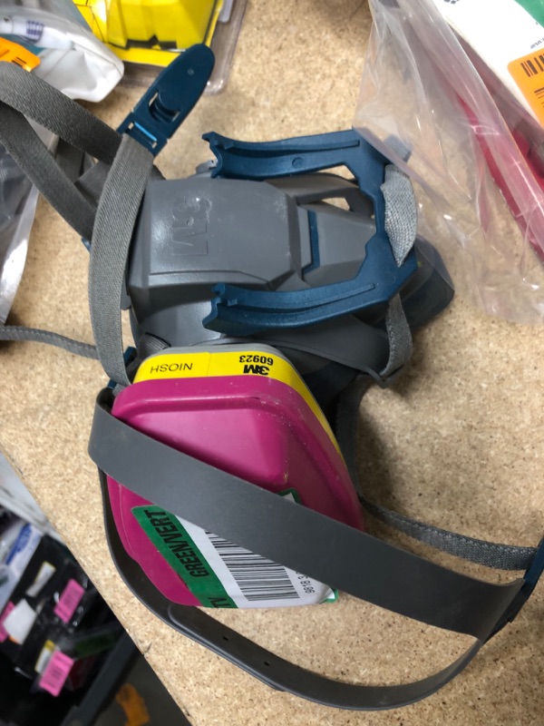 Photo 3 of 3M 6502 6500 Series Respirator with 4 Point Harness and Bayonet Connection, English, 15.34 fl. oz, Plastic, 8" x 7.2" x 4" WITH 1 M P100 Respirator Cartridge/Filter 60923, Helps Protect Against Organic Vapors, Acid Gases and Particulates