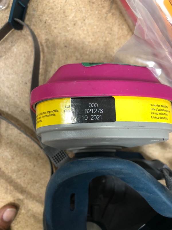 Photo 2 of 3M 6502 6500 Series Respirator with 4 Point Harness and Bayonet Connection, English, 15.34 fl. oz, Plastic, 8" x 7.2" x 4" WITH 1 M P100 Respirator Cartridge/Filter 60923, Helps Protect Against Organic Vapors, Acid Gases and Particulates