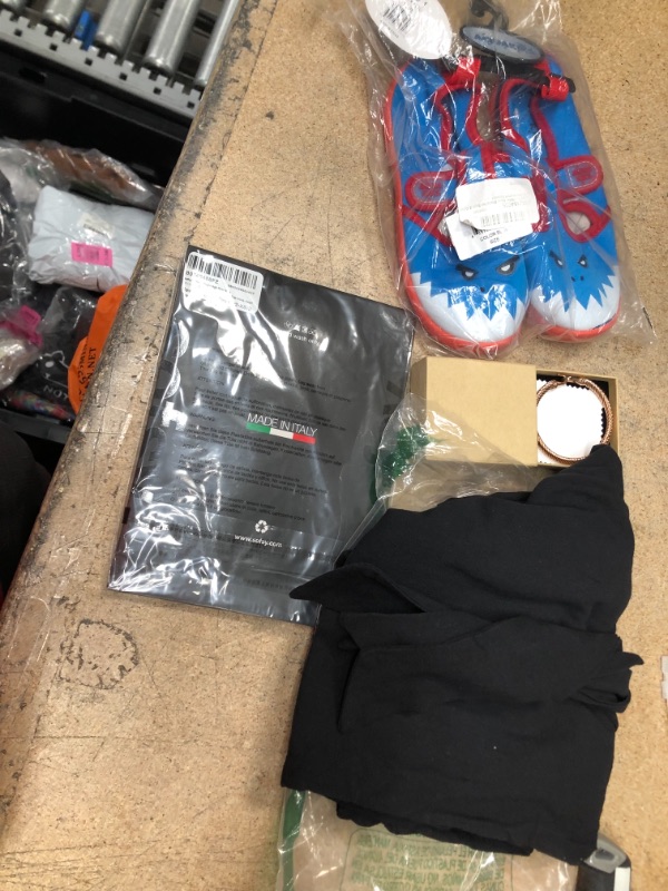 Photo 1 of CLOTHING ITEM BUNDLE NON REFUNDABLE
varying sizes and styles 
