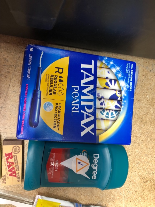 Photo 1 of (Boiron Cocculus Indicus 30C 80 Pellet EXP date May 2025)
MISCILLANEOUS ITEM BUNDLE non refundable 
self care and household items 
