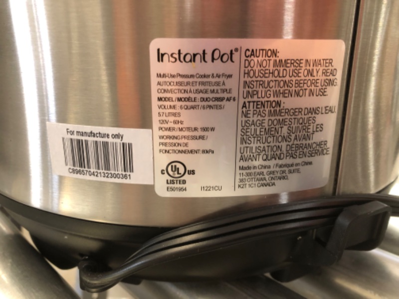 Photo 2 of (DENTED SIDE; CRACKED INNER LINING)
Instant Pot Duo Crisp Large 6Qt 11-in-1 Air Fryer & Electric Pressure Cooker Combo