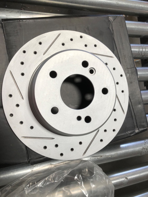 Photo 3 of (MISSING ROTOR/PADS; DAMAGED PADS)
Full Kit Carbon Brake Rotors Drill Slot Ceramic Pads & Sensor CPC.35079.02
