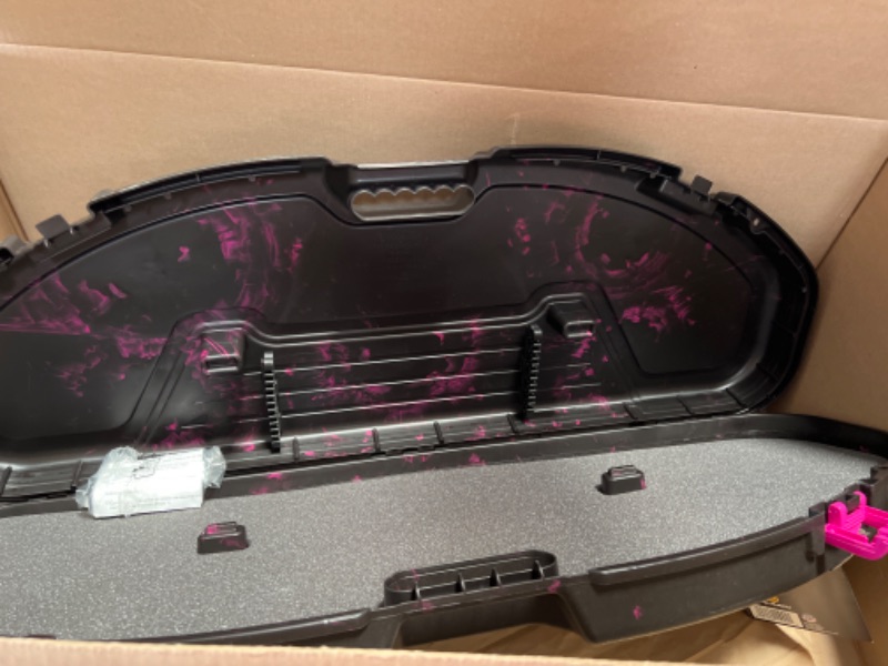 Photo 1 of Plano Fusion Bow Case Black/Magenta