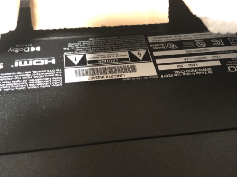 Photo 3 of **Minor Damage* Review photos for damage to screen* Vizio V655-j09 V-Series 65-inch Class 4K Hdr Smart TV 3840 X 2160 60 Hz Full Array LED Dolby Vision Hdr Wi-Fi Bluetooth Ethernet USB Remote TV Tune...
