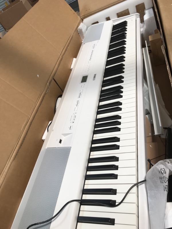 Photo 2 of ***PARTS ONLY*** Yamaha P515 88-Key Weighted Action Digital Piano, White
