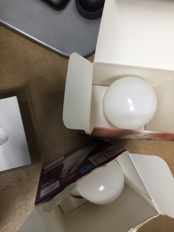Photo 1 of 2 items
Philips Daylight A19 LED 60W Equivalent Dimmable WiZ Connected Smart Light Bulb (x2)