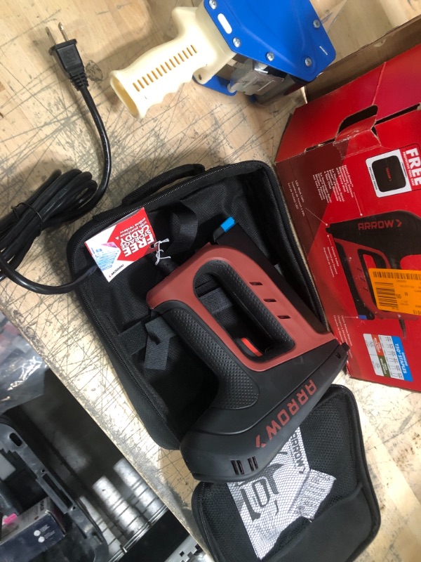 Photo 5 of 6 in. Electric Stapler and Brad Nailer