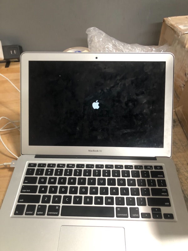 Photo 9 of MACBOOK AIR A1466 13-inch 