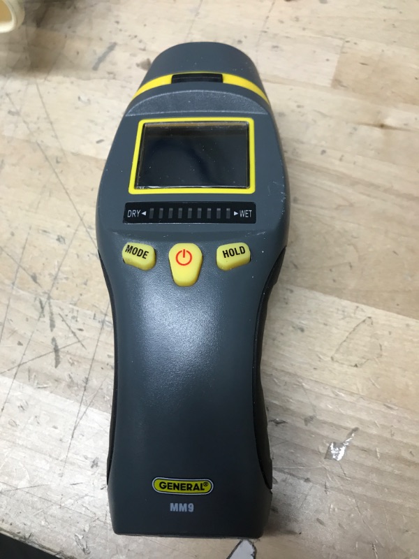 Photo 1 of General Tools
Combo Pin and Pinless Moisture Meter for Water Damage and Mold Prevention