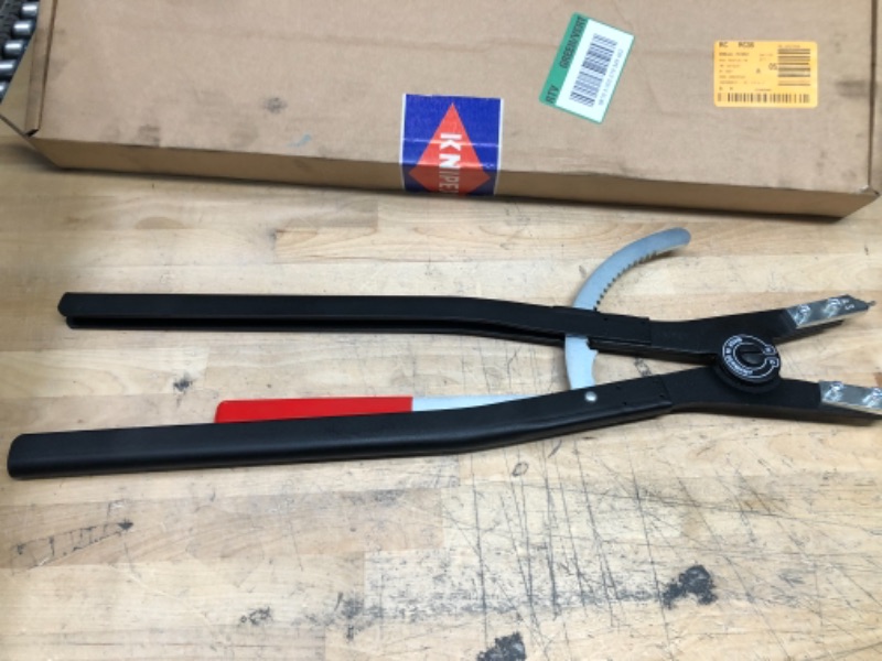 Photo 2 of  KNIPEX 46 10 A5 Circlip Pliers For Large External Circlips 4, 8-11, 81"