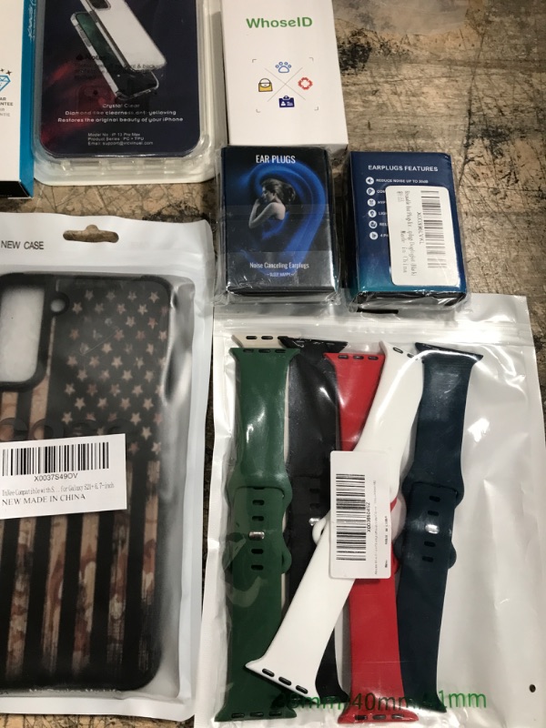 Photo 2 of MISCELLANEOUS BUNDLE OF ASSORTED PHONE CASES AND OTHER ELECTRICAL GOODS