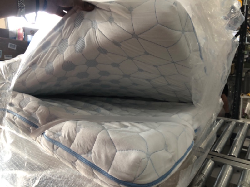 Photo 2 of Sleepmax Memory Foam Mattress Topper, Mattress Topper Full 4 Inch Gel Infused Cooling Foam Mattress Topper Firm Bed Topper with Removable Cover, CertiPUR-US Certified
