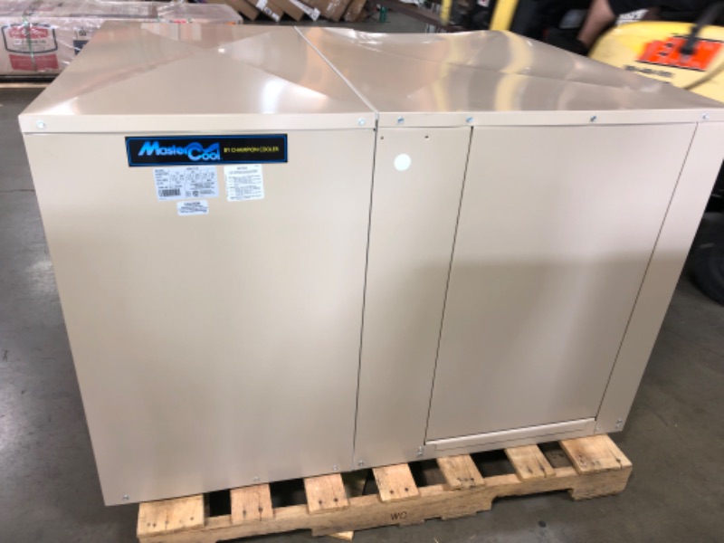 Photo 1 of MasterCool 7000 CFM 2-Speed Down-Draft Roof 12 in. Media Evaporative Cooler for 2300 sq. ft. (Motor Not Included)