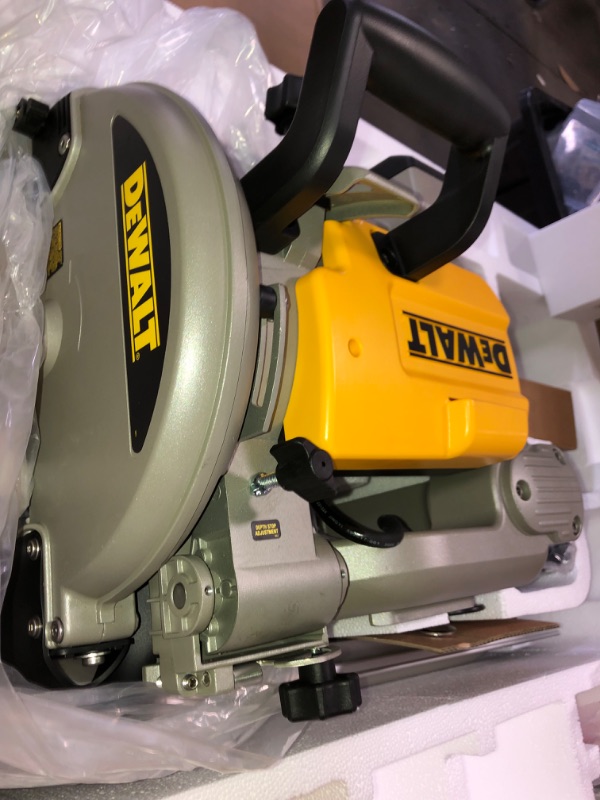 Photo 17 of DEWALT 10 in. Wet Tile Saw