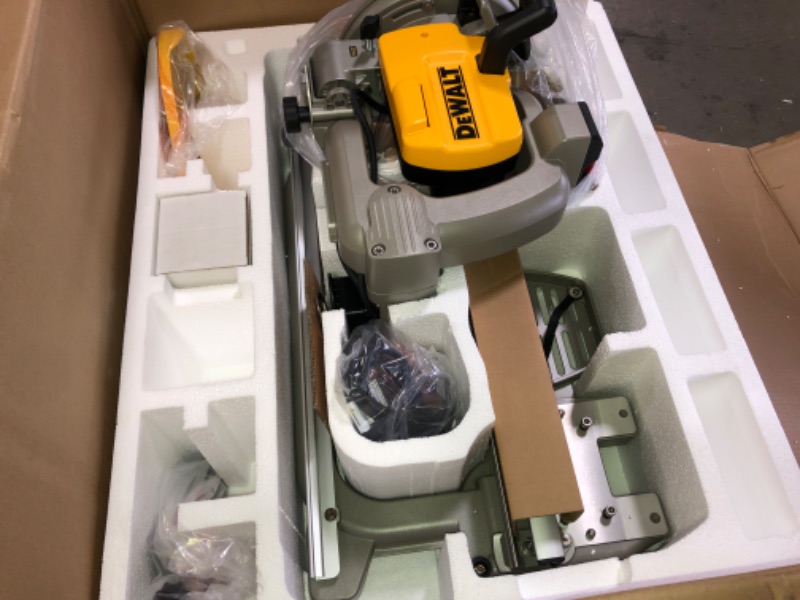 Photo 12 of DEWALT 10 in. Wet Tile Saw