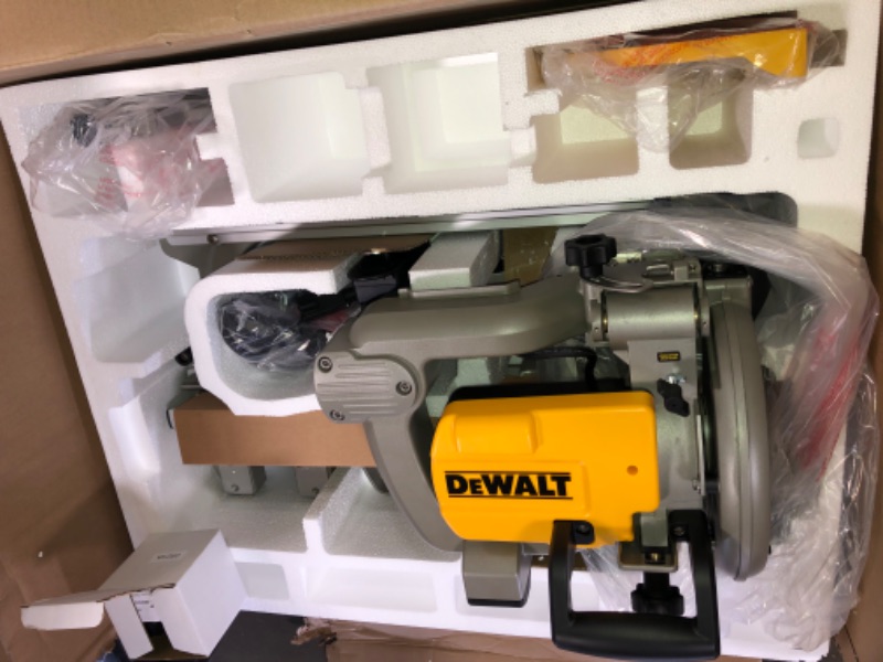 Photo 3 of DEWALT 10 in. Wet Tile Saw