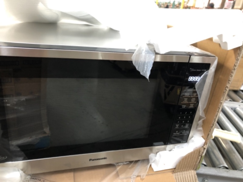 Photo 4 of Panasonic 2.2 cu. ft. Countertop Microwave in Stainless Steel Built-in with Cyclonic Wave Inverter Technology and Sensor Cook