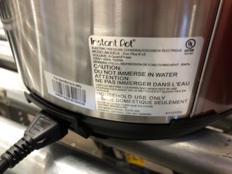 Photo 1 of *READ BELOW** Instant Pot Duo Plus 6 qt 9-in-1 Slow Cooker/Pressure Cooker