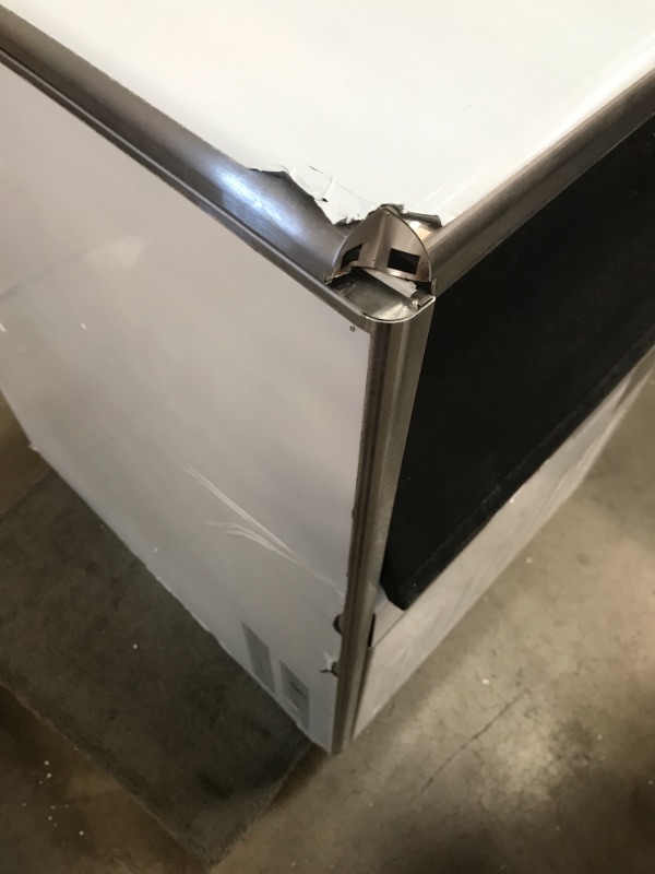 Photo 3 of *DAMAGE TO UNIT* VEVOR 110V Commercial Ice Maker 80-90LBS/24H with 33LBS Bin, Full Heavy Duty Stainless Steel Construction, Automatic Operation, Clear Cube for Home Bar, Include Water Filter, Scoop, Connection Hose
