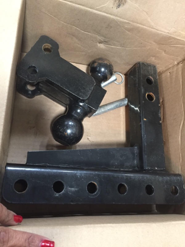 Photo 1 of tow hitch