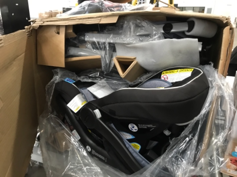 Photo 3 of Graco NimbleLite Travel System | Includes Lightweight Stroller and SnugRide 35 Lite Infant Car Seat, 
