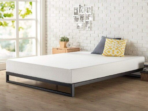 Photo 1 of Zinus Trisha 7 Inch Platforma Bed Frame with Headboard / Mattress Foundation / Box Spring Optional / Wood Slat Support, King
