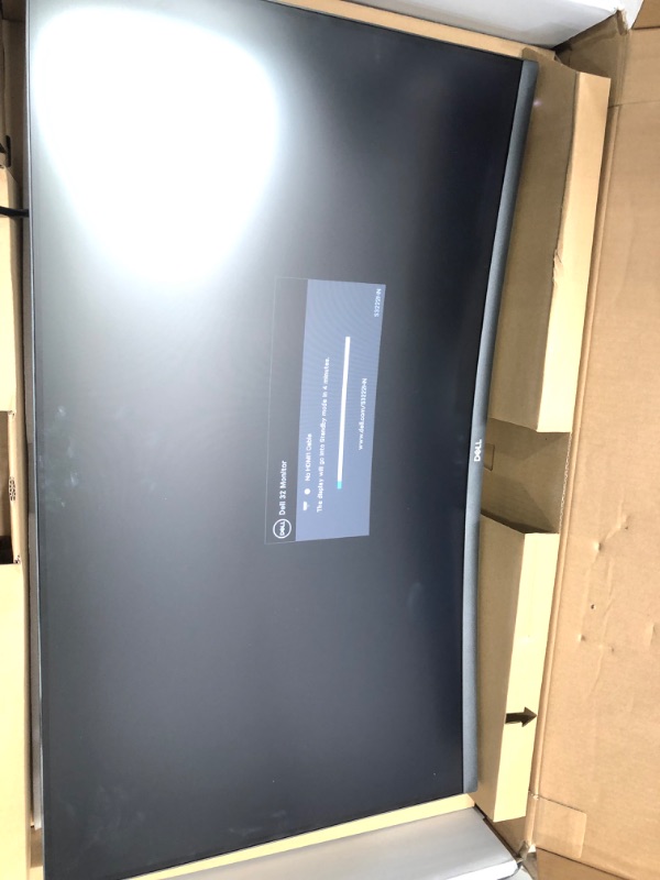 Photo 5 of Dell S3222HN 32-inch FHD 1920 X 1080 at 75Hz Curved Monitor, 1800R Curvature, 8ms Grey-to-Grey Response Time (Normal Mode), 16.7 Million Colors, Black
