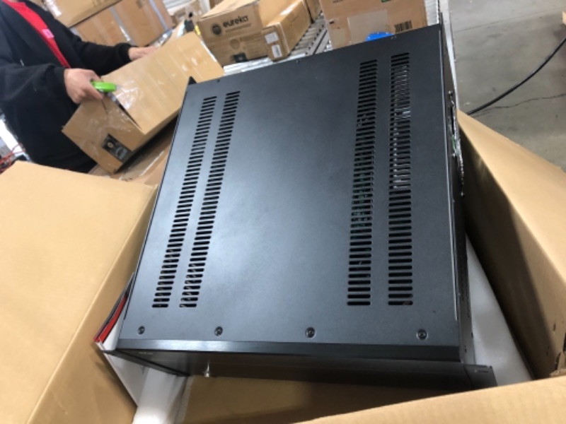 Photo 1 of not functional**Pyle Pt8000ch 8 Channel High Power Amplifier
