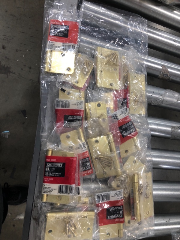 Photo 1 of (NO REFUNDS )- BUNDLE OF  20  ASSORTED  DOOR  HINGES
