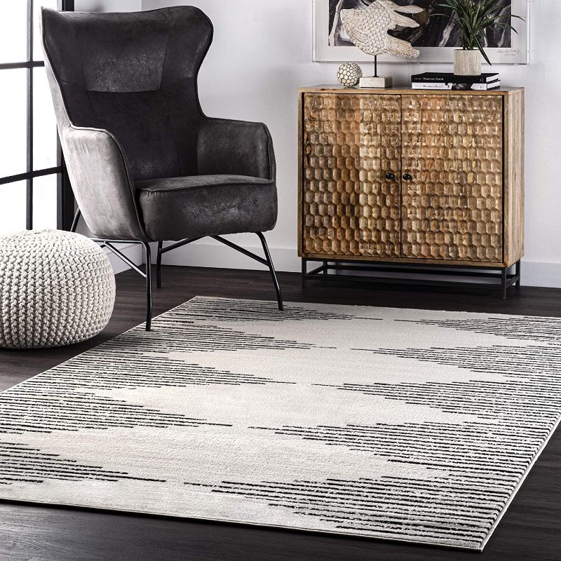 Photo 1 of ***FACTORY WRAPPED*** nuLOOM Area Rug, 5' x 8', Grey
