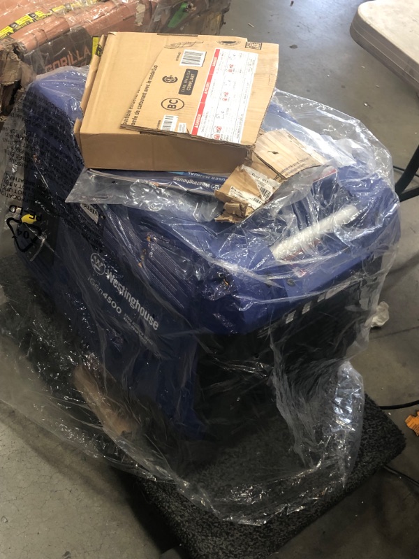 Photo 1 of Westinghouse Génératrice Portable Westinghouse Inverter IGen4500, Essence 04500

