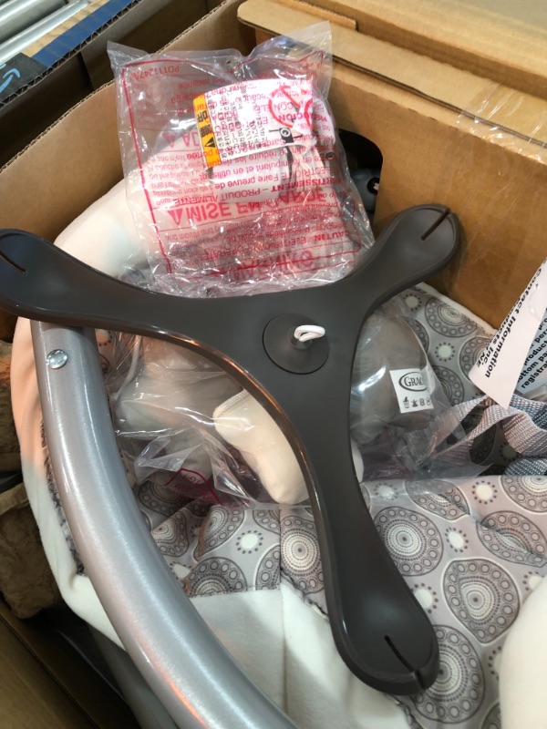 Photo 4 of Graco Simple Sway LX Baby Swing, Teddy
