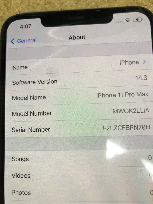 Photo 5 of  Apple iPhone 11 Pro Max, 256GB, Space Gray - Unlocked
