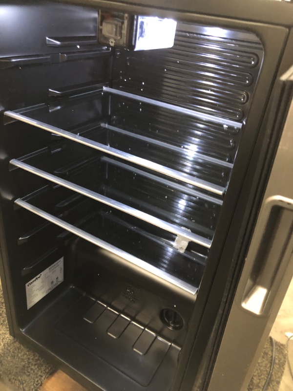 Photo 4 of ***PARTS ONLY**DAMAGED***
comfee 115-120 Can Beverage Cooler/Refrigerator, 115 cans capacity, mechanical control, glass door with stainless steel frame,Glass shelves/adjustable legs for home/apartment
