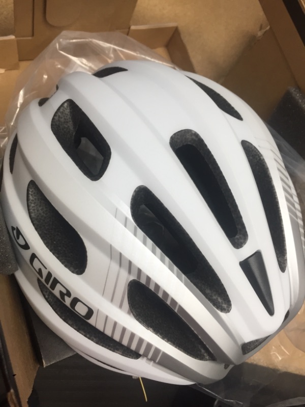Photo 1 of GIRO ISODE MIPS HELMET (MATTE WHITE) (UNIVERSAL ADULT)