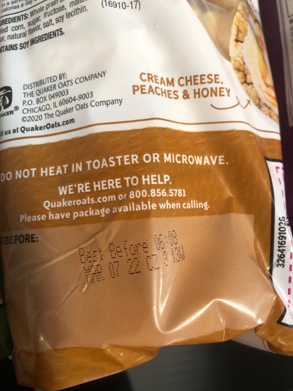 Photo 4 of *EXPIRED Feb 2022 and March 2022*
*NON REFUNDABLE*
Quaker Large Rice Cakes, Gluten Free, 3 Flavor Variety Pack, 6 Count
