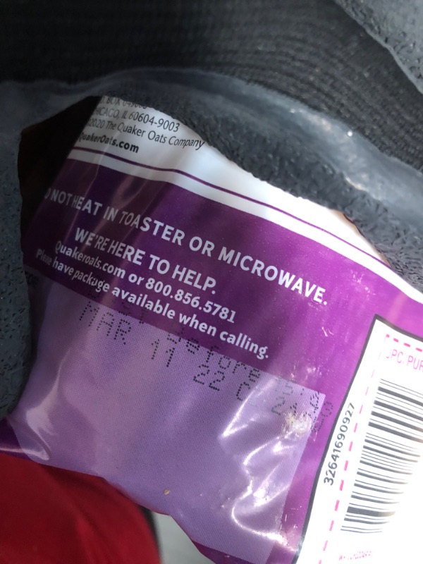 Photo 5 of *EXPIRED Feb 2022 and March 2022*
*NON REFUNDABLE*
Quaker Large Rice Cakes, Gluten Free, 3 Flavor Variety Pack, 6 Count
