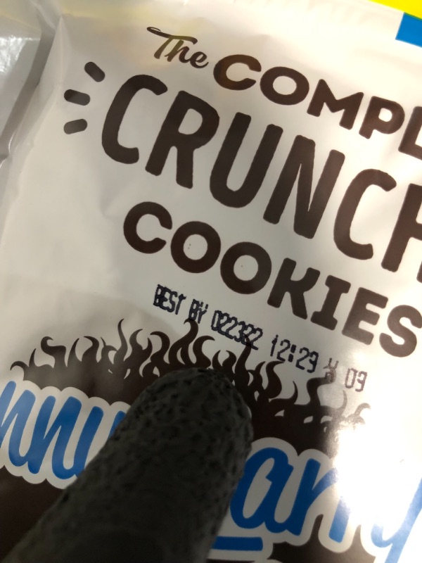 Photo 3 of *EXPIRES Feb 2022*
*NON REFUNDABLE*
Lenny & Larry's the Complete Crunchy Cookie, Chocolate Chip, 6g Plant Protein, Vegan, Non-GMO, 16 Ounce Pouch (Pack of 2)
