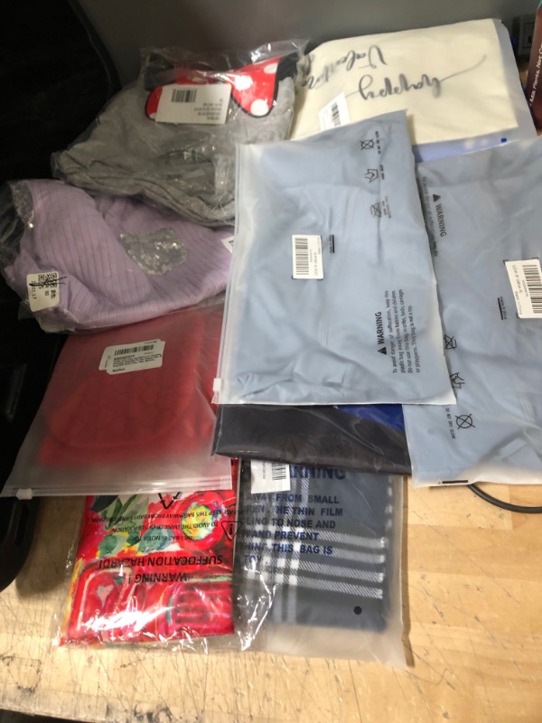 Photo 1 of **NOT REFUNDABLE** BUNDLE OF ASSORTED CLOTHING IN DIFFERENT RANGE OF SIZING 