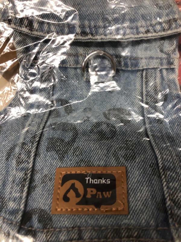 Photo 2 of Thankspaw Dog Jean Jacket Dog Blue Outfits Denim Vest Coat T-Shirt Cute and Cool Apparel Machine Washable Puppy Clothes for Small Medium Dogs Pets and Cats
medium