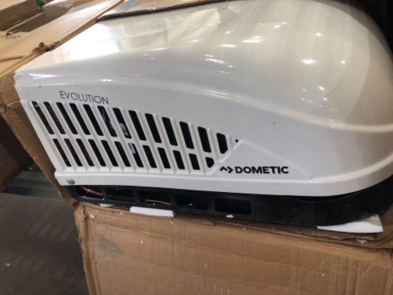 Photo 1 of Dometic B59516.XX1C0 Brisk II Air