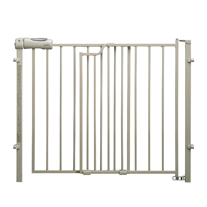 Photo 1 of Evenflo Secure Step Top of Stairs Gate, Fits openings 29" - 42", gate is 30" tall