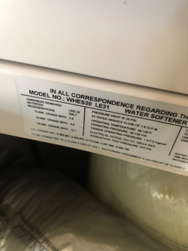 Photo 7 of *unable to test*
*MISSING components*
Whirlpool WHES30E 30,000 Grain Softener | Salt & Water Saving Technology | NSF Certified | Automatic Whole House Soft Water Regeneration, 0.75 inches, Off-White
